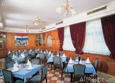 Trogirski Dvori Hotel 8